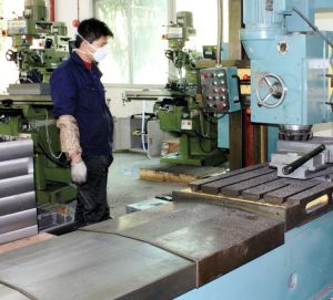 認(rèn)真上班的同事！