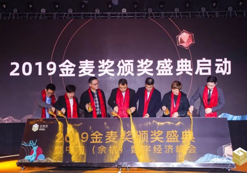 5dfd84ea8a8de.png image.png